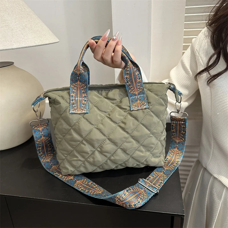 Designer Brand Lingge Quilted Padded Large