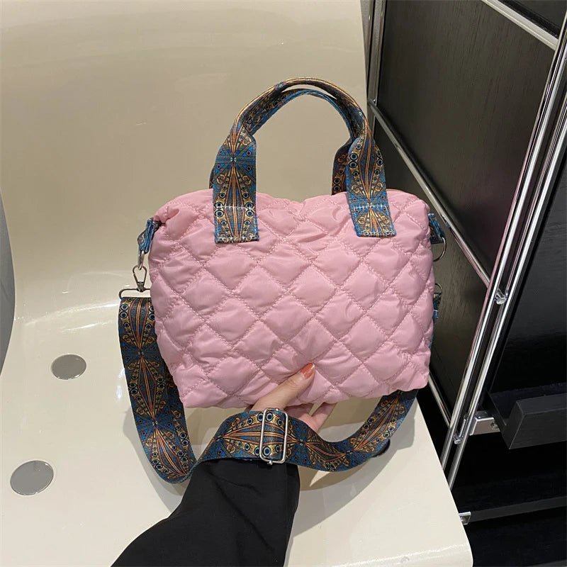 Designer Brand Lingge Quilted Padded Large